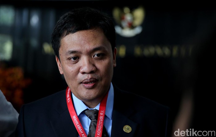 Habiburokhman dan Yusril akan Beri Argumen Lawan Ahok di MK