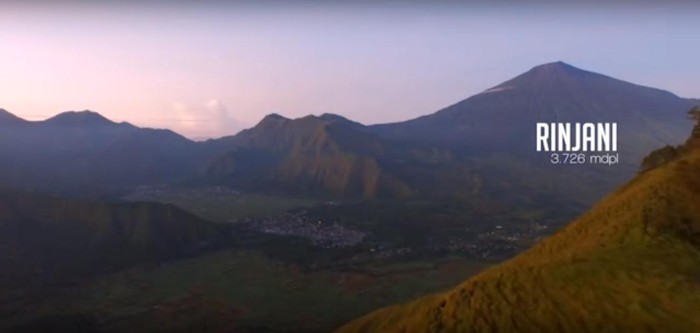Jelajah Pesona Gunung Indonesia Timur Bersama Nissan Navara