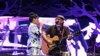 Mereka juga turut memberikan doa bagi pelantun Bongkar itu. Pool/Hanif Hawari/detikFoto.