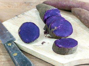 Ube dan Ubi Ungu Serupa Tapi Tak Sama, Yuk Kenali Perbedaannya!
