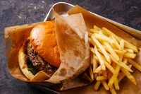 Fast Food Jadi Menu yang Disuguhkan Donald Trump untuk Para Tim Sepakbola 