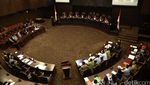 Ahok Ikuti Sidang di MK