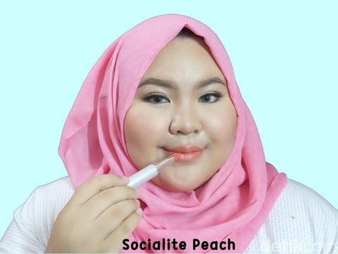 Product Review: Mencoba Intense Matte Lipstick Wardah Terbaru