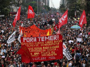 100 Ribu Warga Brasil Turun ke Jalan Protes Presiden Baru Michel Temer