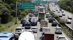 Tiang Rambu Lalin Sudah Digeser, Lalin Masih Macet