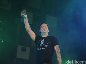 Simple Plan Soal Indonesia: Pendengar Terbesar Kami Salah Satunya di Sini!
