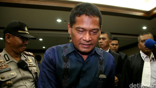 Balada PNS Tajir Pemilik 17 Mobil dari Balik Jeruji KPK