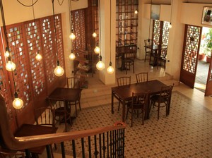 Ngeteh Sambil Nostalgia Tempo Dulu di Kawasan Glodok