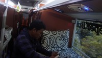 Foto: Untuk harga tiketnya, Jakarta-Purwokerto Rp 210 ribu, jika ke Wonosobo Rp 240 ribu. Satu bus hanya untuk 20 penumpang (Arbi/detikTravel)