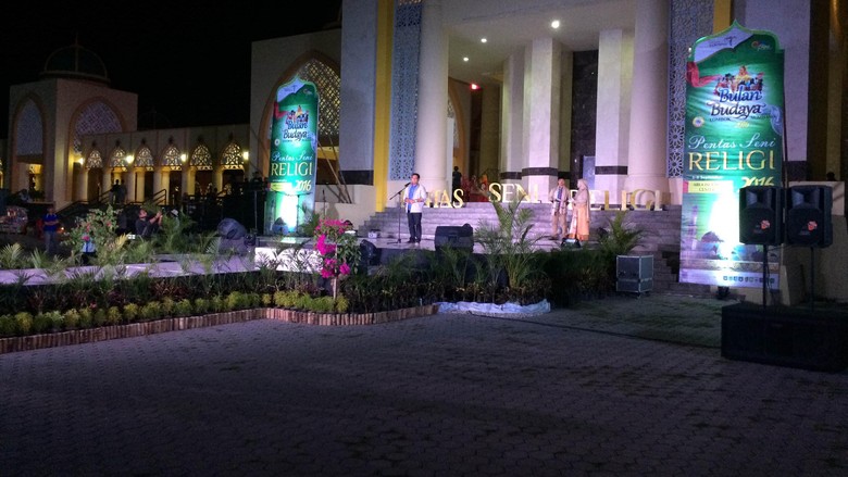 Pentas Seni Religi Bulan Budaya Lombok, Ruang Bagi Para ...