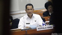 Kepala BNN Budi Waseso bersama jajarannya mengikuti rapat dengar pendapat (RDP) dengan Komisi III DPR RI di Komplek Parlemen, Senayan, Jakarta, Selasa (6/9/2016).