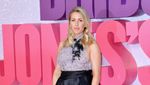 Ellie Goulding Pamer Punggung Seksi