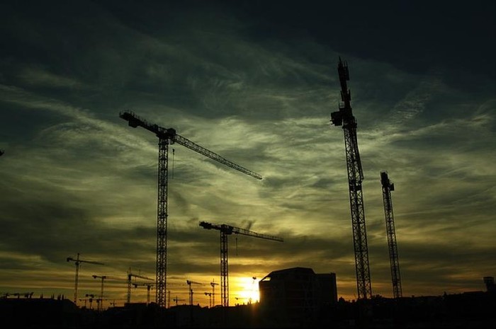 BUMN Sebagai Katalis Infrastruktur Indonesia