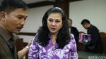 Damayanti Bacakan Pledoi