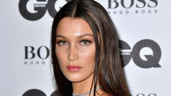 Seksinya Ellie Goulding dan Bella Hadid Seksinya Ellie Goulding dan Bella Hadid