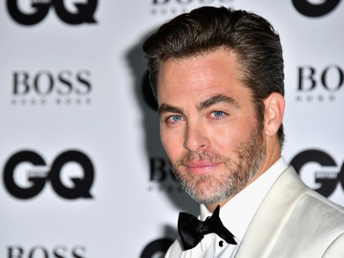 LONDON, ENGLAND - SEPTEMBER 06: Chris Pine arrives for GQ Men Of The Year Awards 2016 at Tate Modern on September 6, 2016 in London, England. (Photo by Gareth Cattermole/Getty Images)
