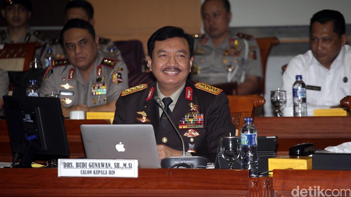 Calon Kepala BIN Budi Gunawan Paparkan Ancaman Keamanan: Cyber War Hingga Terorisme