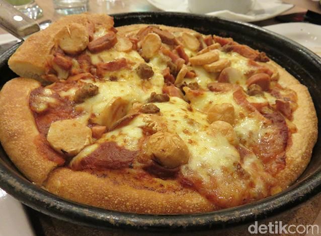 Ini Perjalanan Bahan di Dapur Pizza Hut hingga Tersaji di 