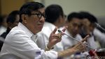 Menkum HAM Dicecar Soal Status Arcandra