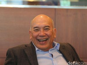 Pengusaha Peter F. Gontha Ajak Netizen Berbagi dengan Driver Ojol