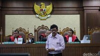 Kuasa hukum terdakwa Jessica Wongso mengajukan ahli Djaja Surya Atmadja di PN Jakarta Pusat, Rabu (7/9/2016) dalam kasus kematian Mirna Salihin.