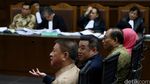 Aguan Bersaksi di Sidang Sanusi