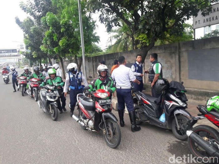 Dinilai Liar, 500 Ojek Online di Solo akan Ditertibkan