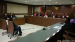 Dua Asisten Cantik Damayanti Divonis 4 Tahun Penjara