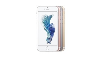 iPhone 6S dan 6S Plus dirilis 25 September 2015. Membawa peningkatan hardware dan fitur 3D Touch. Foto: Apple