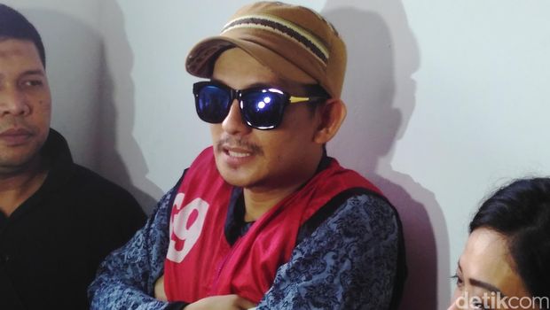 Kaleidoskop Selebriti dan Dunia Hiburan Indonesia 2016 (1)