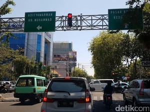 Di Surabaya Jangan Sekali-kali Ngebut, Pasti Terpantau Kamera Pemantau Kecepatan