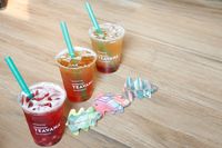 Penggemar Teh, Cold Tea yang Menyegarkan Bisa Dinikmati di Sini 