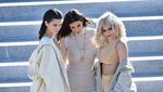 Klan Kardashian Eksis di Fashion Show, Wulan Guritno Tetap Awet Muda