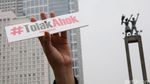 Polisi Bubarkan Demo Tolak Ahok di Bundaran HI