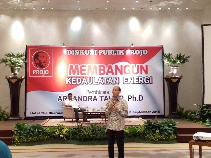 Diskusi Kedaulatan Energi, Arcandra Sharing Pengalaman 20 Hari Jadi Menteri