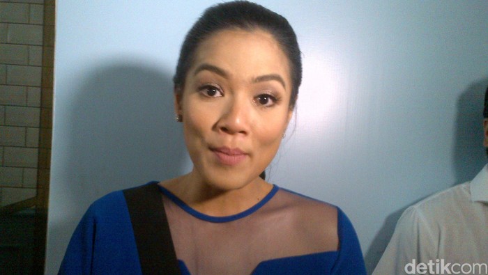 Begini Cara Titi Kamal Mengajarkan Disiplin pada Anak