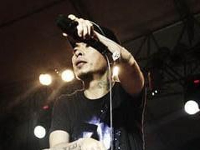 Saint Loco Recycle Lagu Bebas Milik Iwa K
