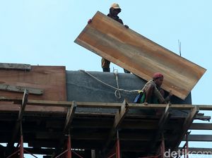 Jumlah Pekerja Informal Bertambah