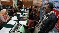 Anak usaha dari PT Waskita Karya (Persero) Tbk (WSKT) ini telah menunjuk PT Bahana Securities, PT Danareksa Sekuritas dan PT Mandiri Sekuritas sebagai penjamin pelaksana emisi.