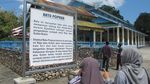 Batu Berbentuk Vagina dan Penis di Bau-bau