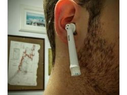 Meme Sindiran Apple AirPods