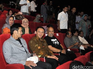 Ahok: Warkop DKI Reborn: Jangkrik Boss! Part 1 Lebih Lucu