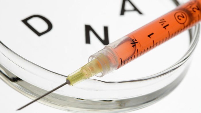 Ilustrasi suntik DNA. (Foto: Thinkstock) Ilustrasi suntik DNA. (Foto: Thinkstock)