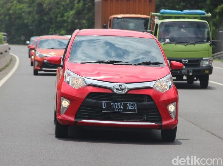 Test Drive Toyota Calya