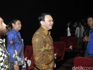 Naik Perahu Cepat, Ahok Merapat di Pulau Pramuka Resmikan RPTRA