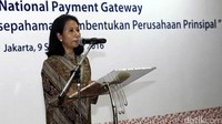 Menurut Rini, selama ini transaksi elektronik mayoritas dikuasai perusahaan kartu kredit asing di mana perusahaan kartu kredit atau switching dalam negeri hanya menguasai 1,1%.