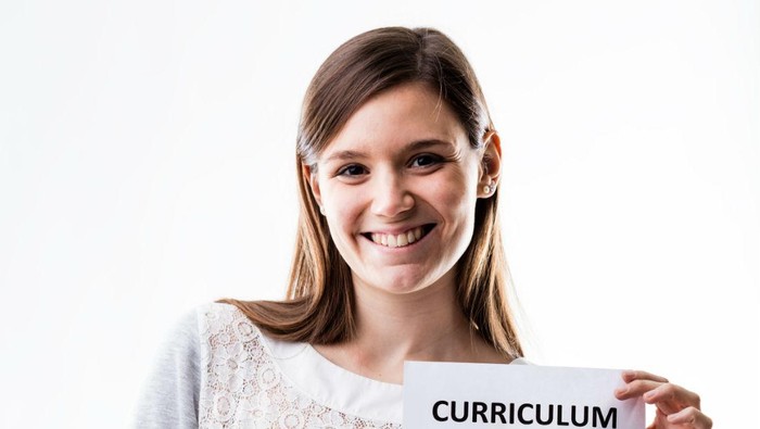 ilustrasi fokus Curriculum Vitae lamaran kerja