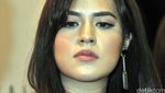 Bengong Aja Raisa Tetap Cantik, Setuju?