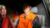Keduanya diperiksa terkait kasus korupsi pengadaan pupuk urea di PT Berdikari.