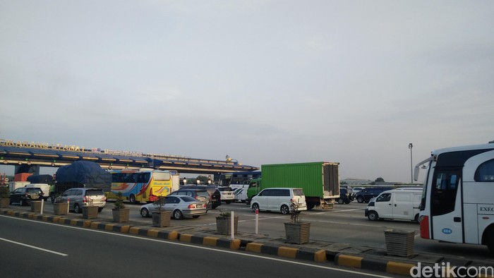 Libur Panjang Idul Adha, GT Cikarang Utama Diprediksi Macet Malam Nanti
